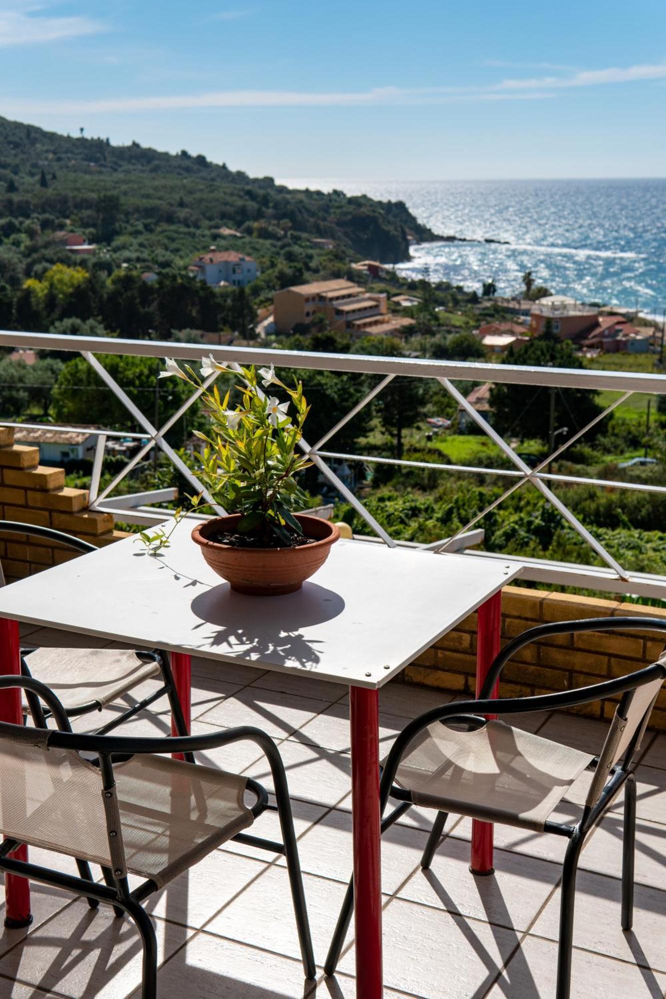 Varagoulis Giannis & Lenas Apartments Paramonas  Exterior photo